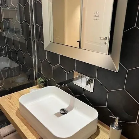 Piazzabolognastay Rom