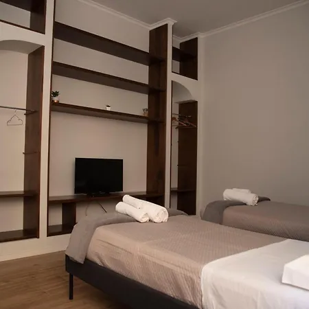Piazzabolognastay 招待所