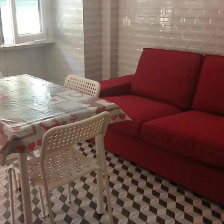 Piazzabolognastay 4* Rom